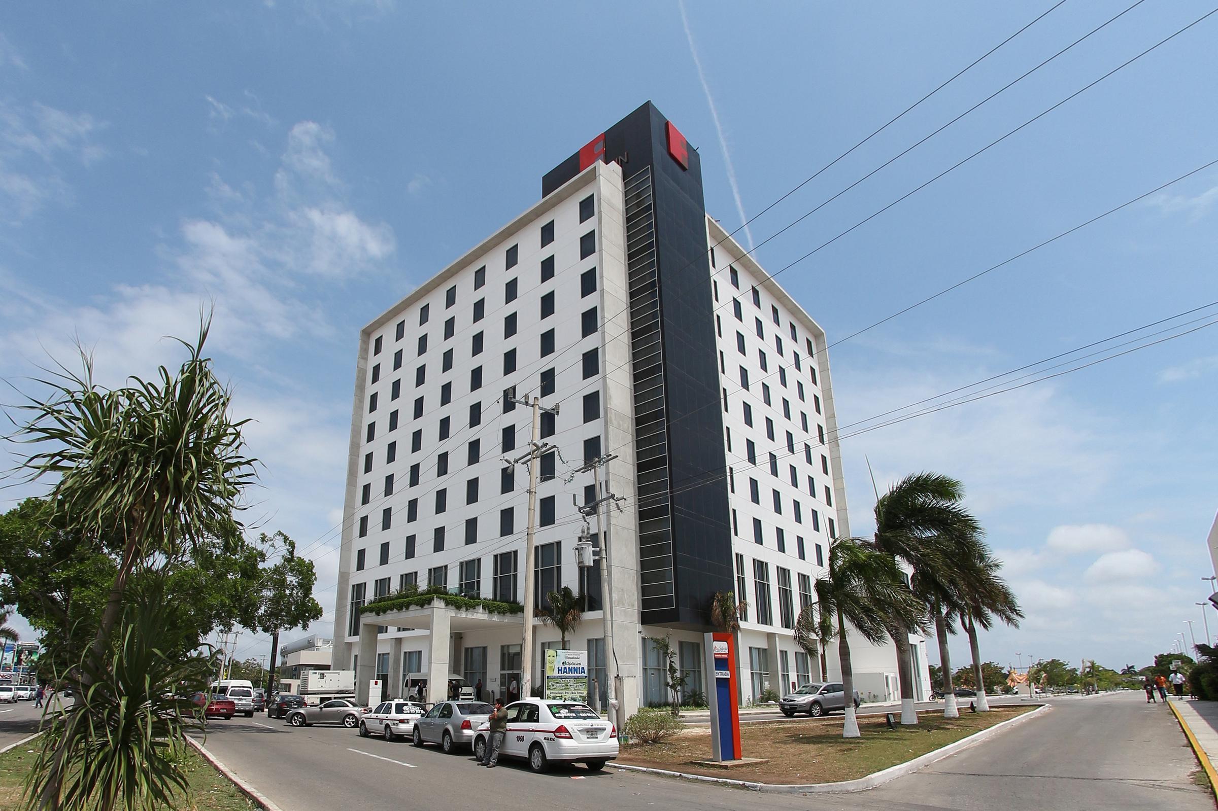Fiesta Inn Merida Ngoại thất bức ảnh