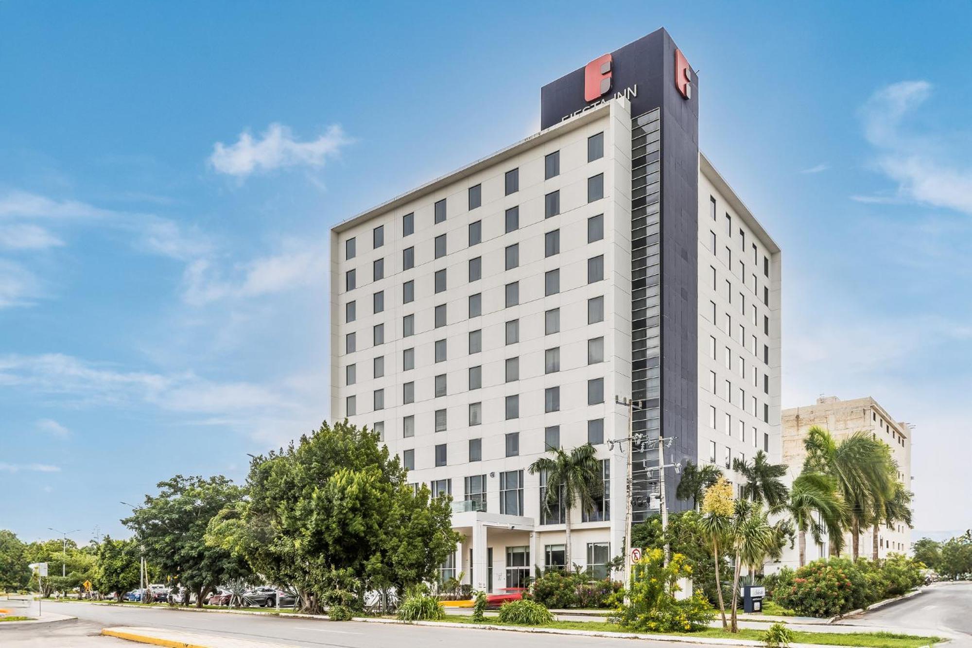 Fiesta Inn Merida Ngoại thất bức ảnh