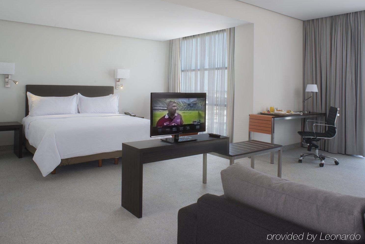 Fiesta Inn Merida Phòng bức ảnh